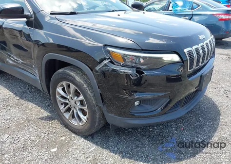 2019 Jeep Cherokee Latitude Plus 4X4 from USA, damaged, VIN 1C4PJMLB4KD174892